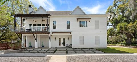 1005 MAIN Street Madisonville LA 70447