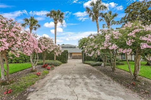 141 MEADOWBROOK Drive Gretna LA 70056