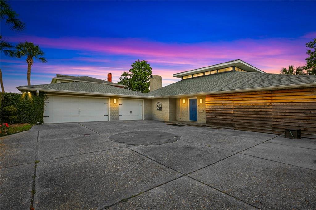 141 MEADOWBROOK Drive