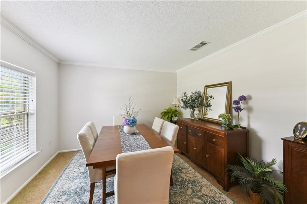 5701 MACARTHUR Boulevard