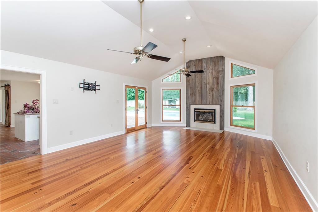 Hammond, Louisiana 70401, United States, 3 Bedrooms Bedrooms, ,3 BathroomsBathrooms,Residential,Active,127511