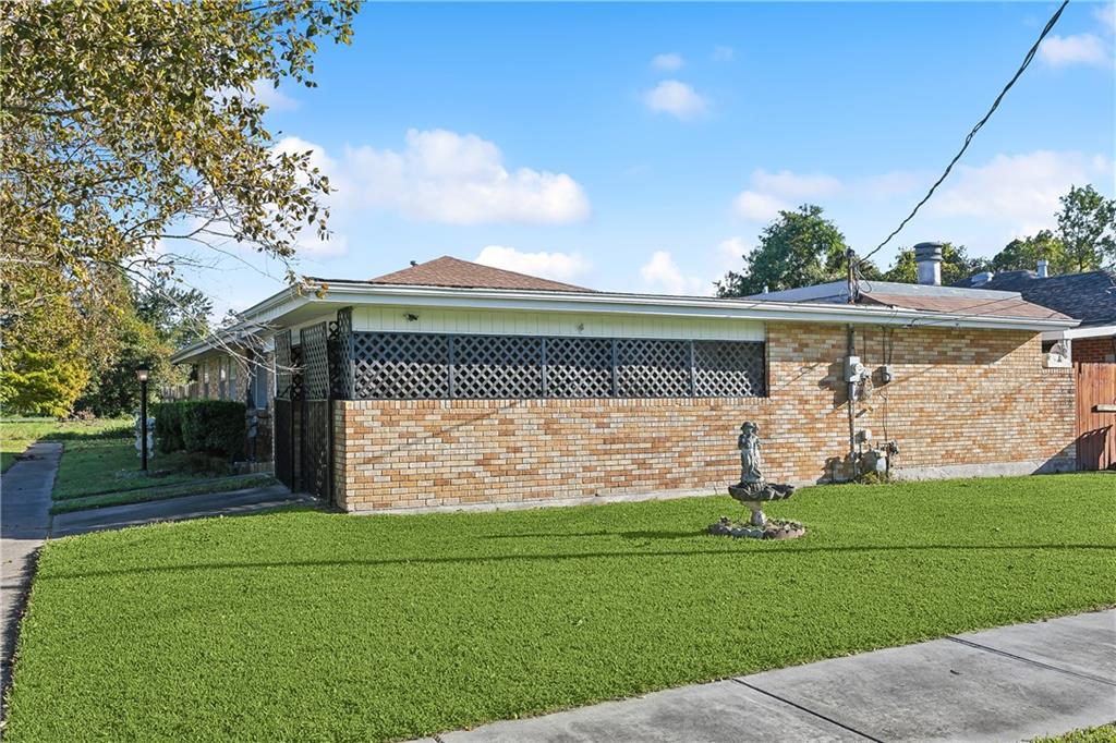 545 ESTEBAN Street