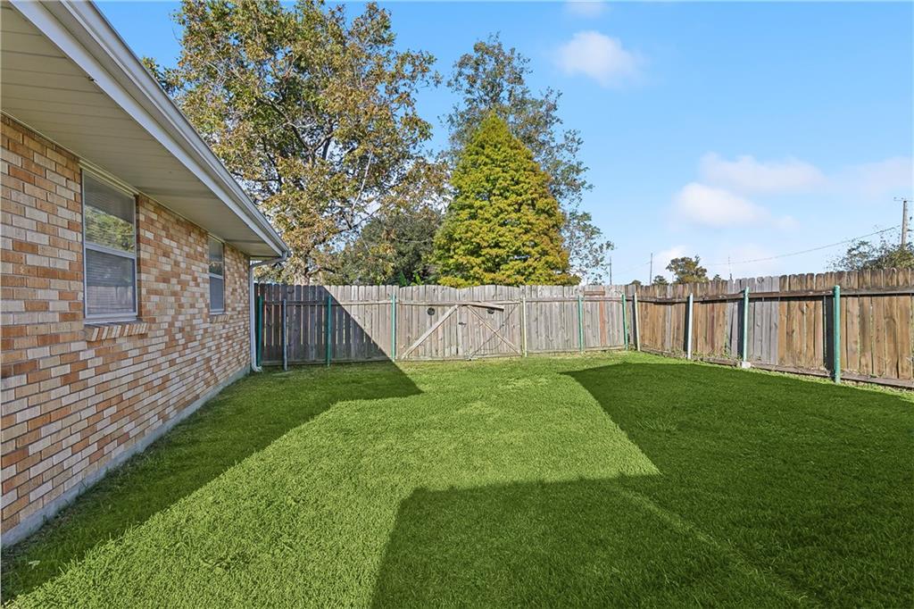 Arabi, Louisiana 70032, United States, 3 Bedrooms Bedrooms, ,2 BathroomsBathrooms,Residential,Active,125968