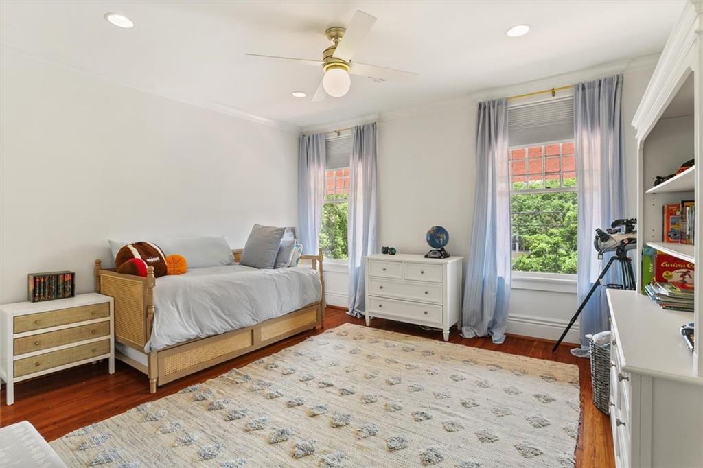 5829 Hurst St, New Orleans, LA, 70115, USA, 6 Bedrooms Bedrooms, ,5 BathroomsBathrooms,Residential,Active,5829 Hurst St,2560004