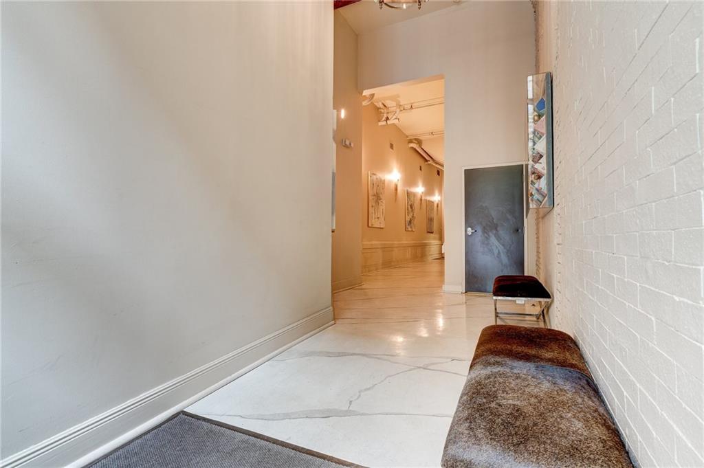 528 BARONNE Street 401