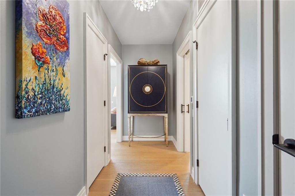 1001 JULIA Street 9G