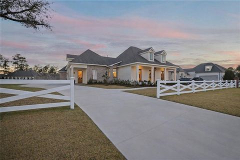 Photo of 467 BEDICO Parkway, Madisonville, LA 70447 (MLS # 2544661)