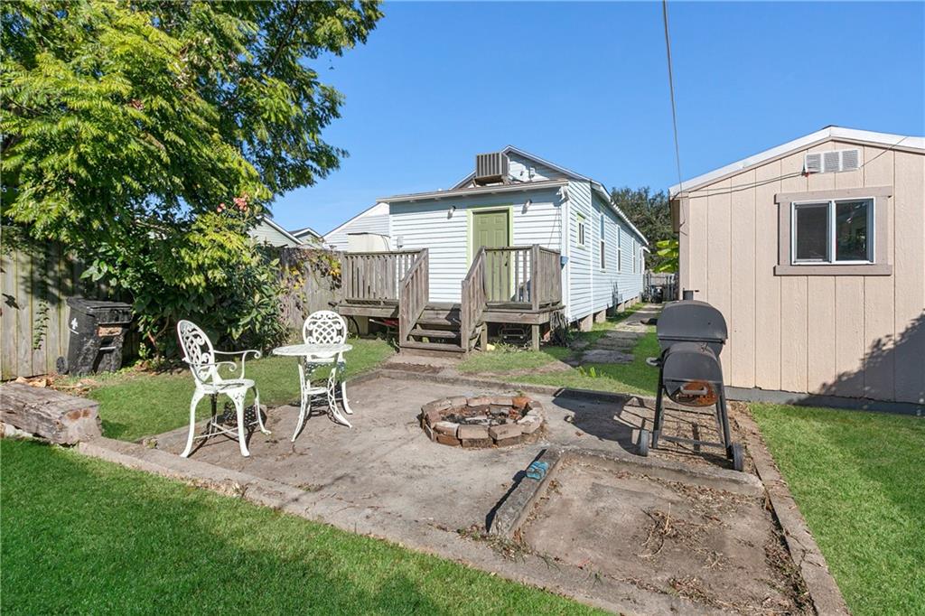 New Orleans, Louisiana 70117, United States, 2 Bedrooms Bedrooms, ,2 BathroomsBathrooms,Residential,Active,254881