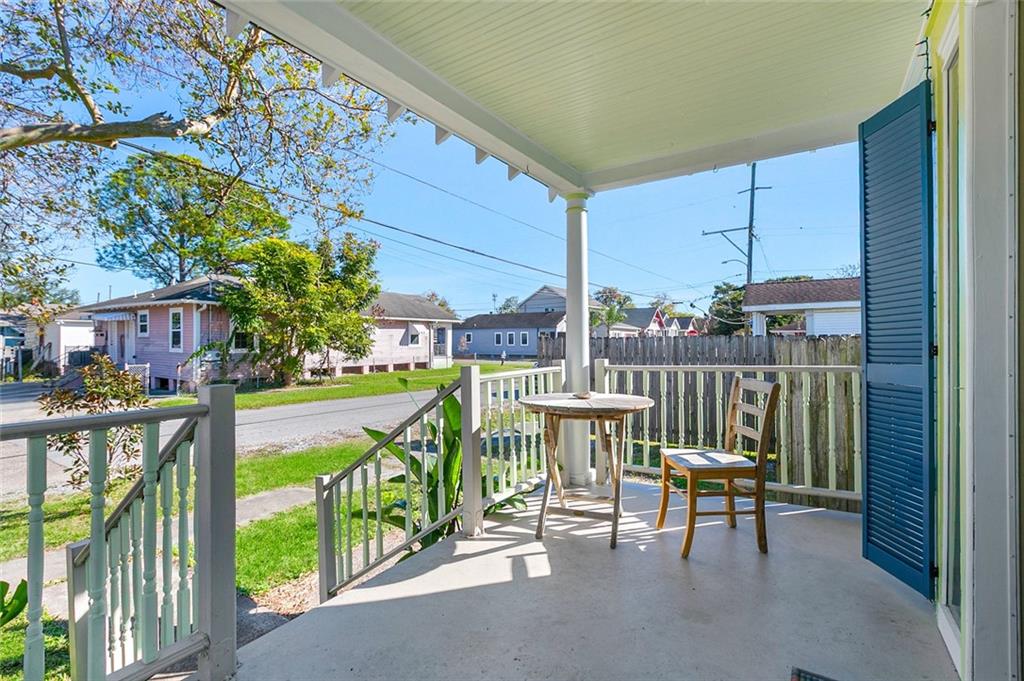 New Orleans, Louisiana 70117, United States, 2 Bedrooms Bedrooms, ,2 BathroomsBathrooms,Residential,Active,254881