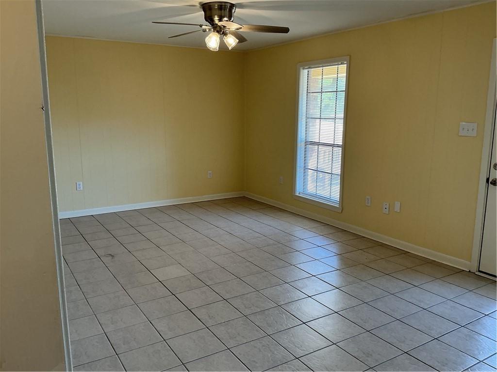 Hammond, Louisiana 70403, United States, 2 Bedrooms Bedrooms, ,1 BathroomBathrooms,Residential,Active,241058