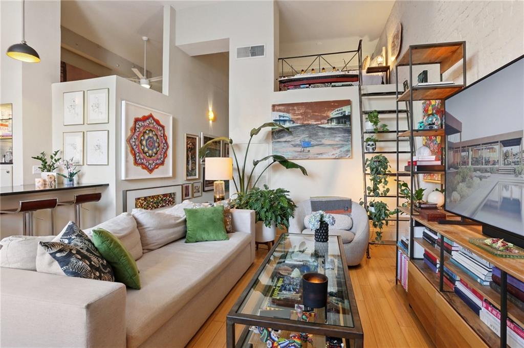 448 JULIA Street 208