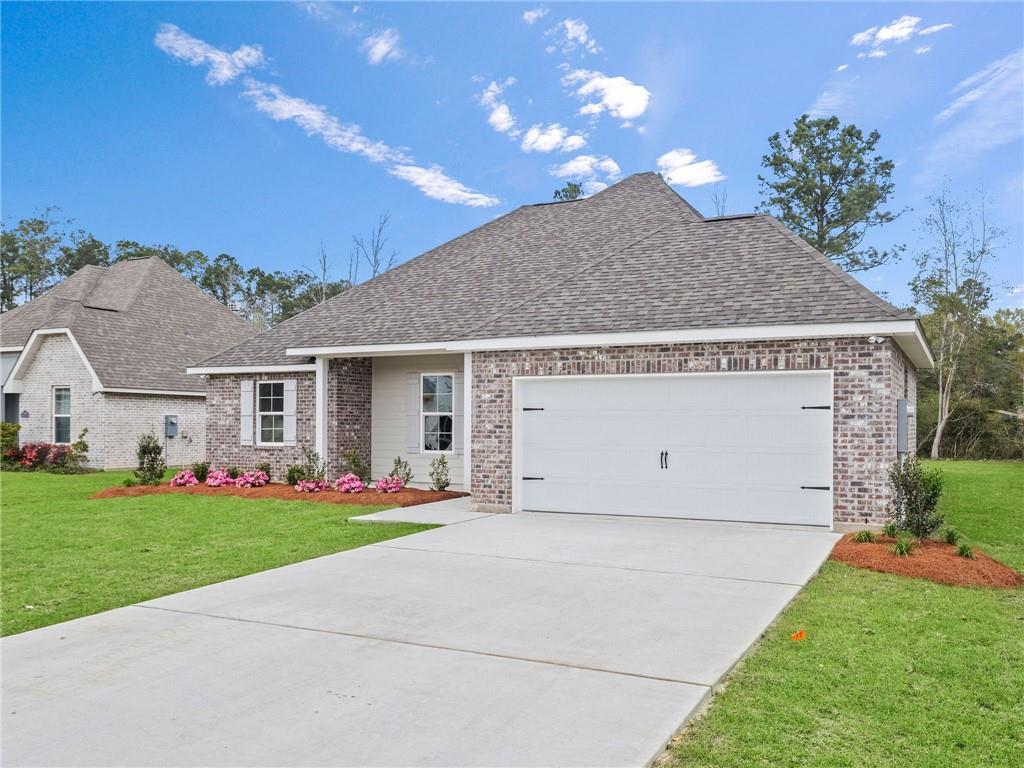 72694 ROBINDALE Drive