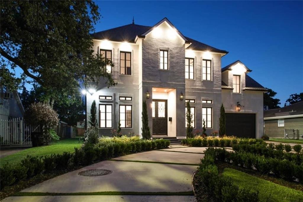 941 ALLEN TOUSSAINT Boulevard