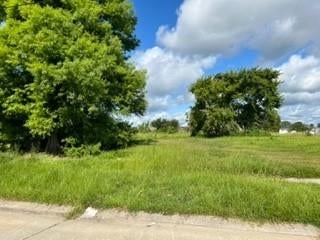 1944 SUGAR MILL Drive