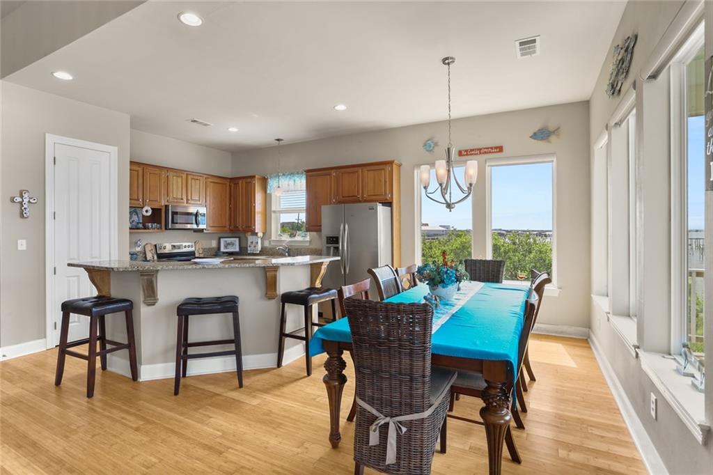 89 LAKEVIEW Drive