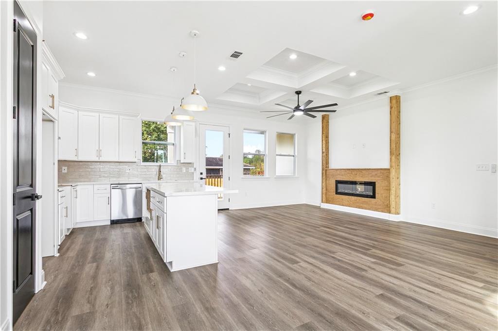 4958 SANDALWOOD Street