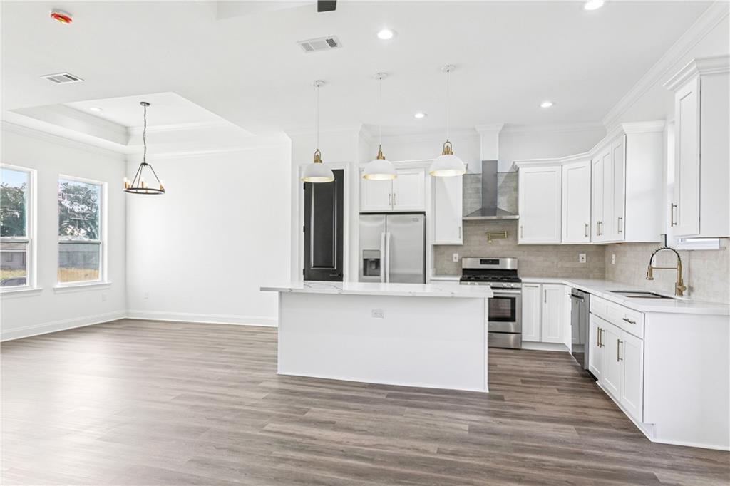 4958 SANDALWOOD Street