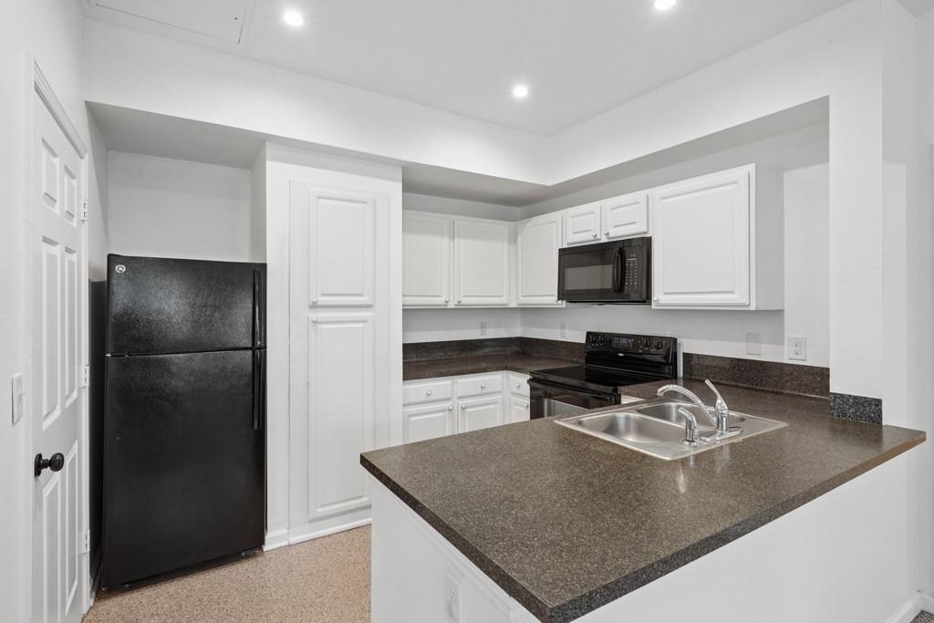 350 EMERALD FOREST Boulevard 2203