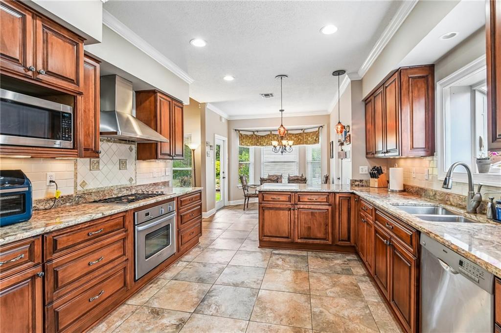 3708 LAKE ARROWHEAD Drive