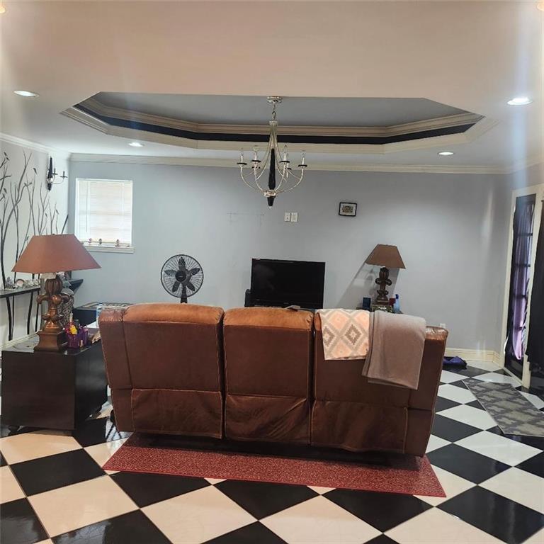 3609 VENTURA Drive