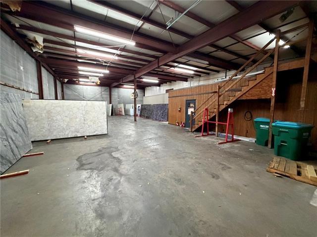 2601 LEXINGTON Avenue B-C