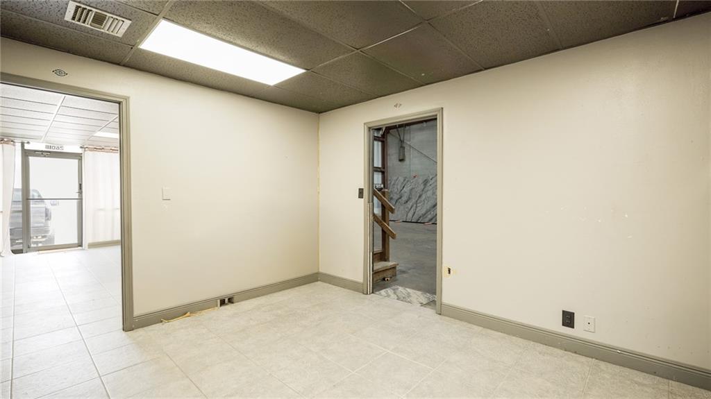 2601 LEXINGTON Avenue B-C