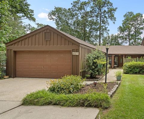 640 N BEAU CHENE Drive 5 Mandeville LA 70471