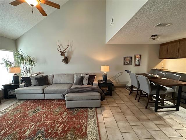 Hammond, Louisiana 70403, United States, 2 Bedrooms Bedrooms, ,2 BathroomsBathrooms,Residential,Active,180423