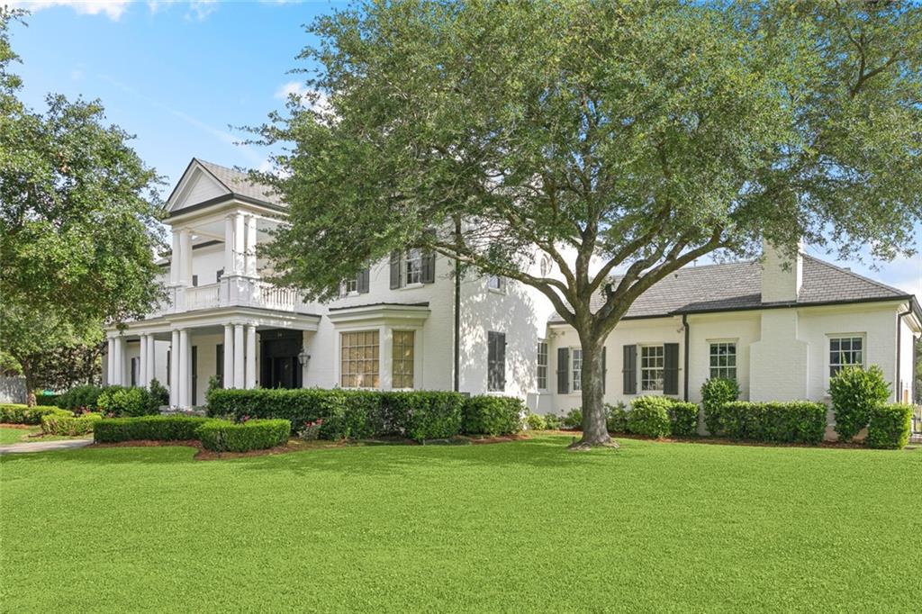 54 BERESFORD Drive