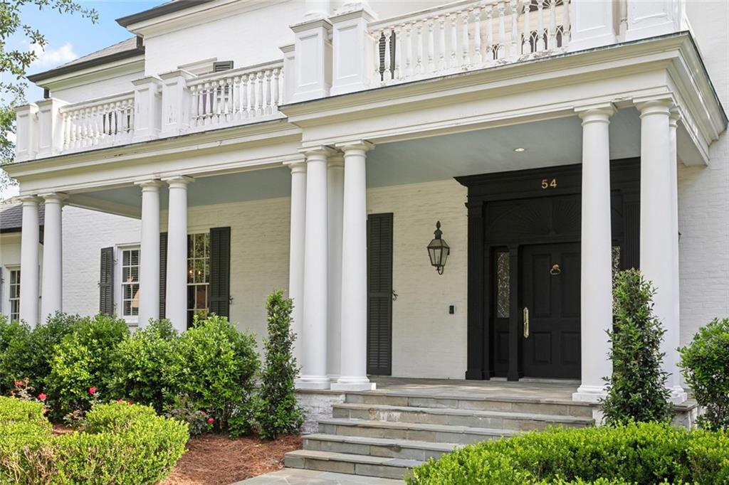 54 BERESFORD Drive