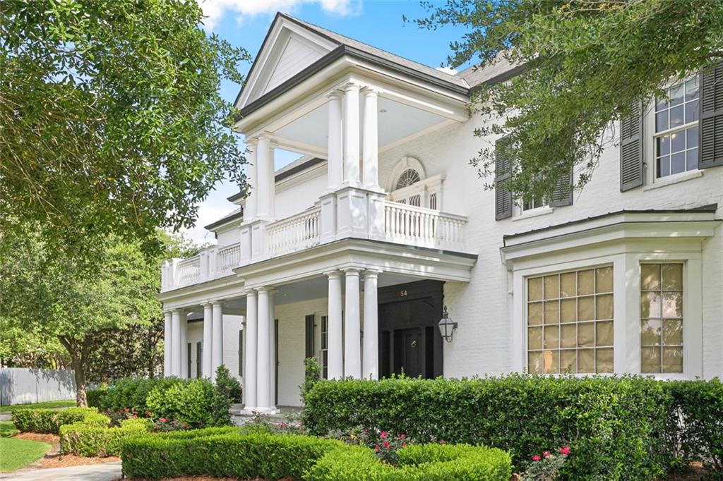 54 BERESFORD Drive
