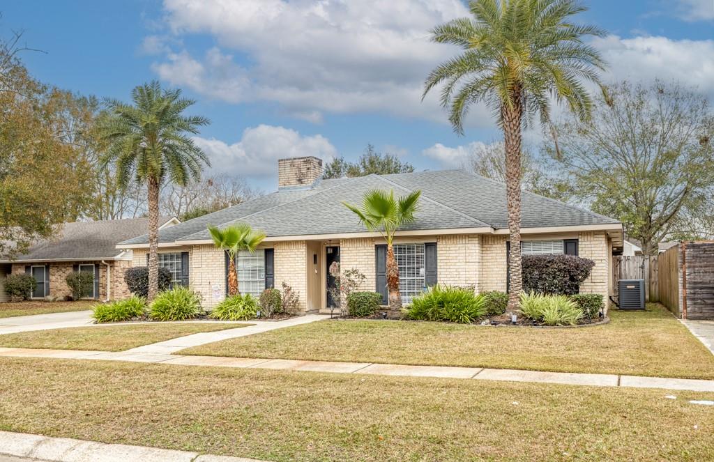 412 BRIARGROVE Drive