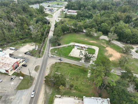 1112 E THOMAS Street Hammond LA 70401