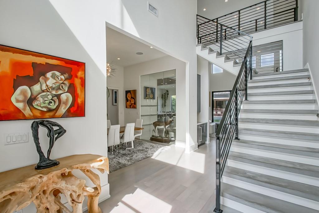 262 GARDEN Road