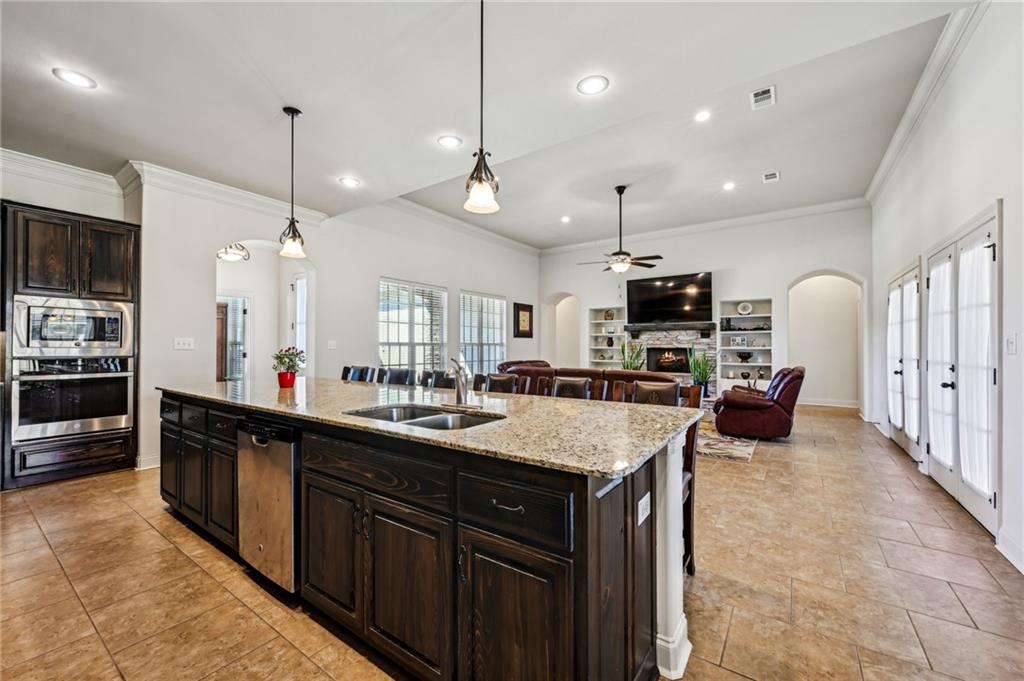 Covington, Louisiana 70433, United States, 4 Bedrooms Bedrooms, ,2 BathroomsBathrooms,Residential,Active,100030