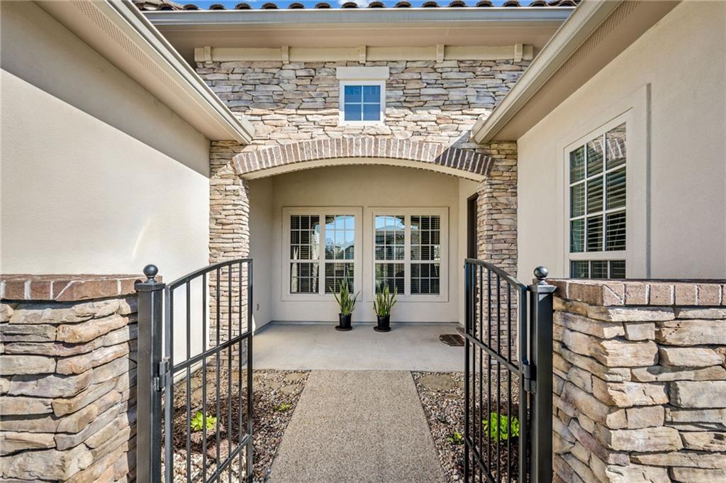 Covington, Louisiana 70433, United States, 4 Bedrooms Bedrooms, ,2 BathroomsBathrooms,Residential,Active,100030