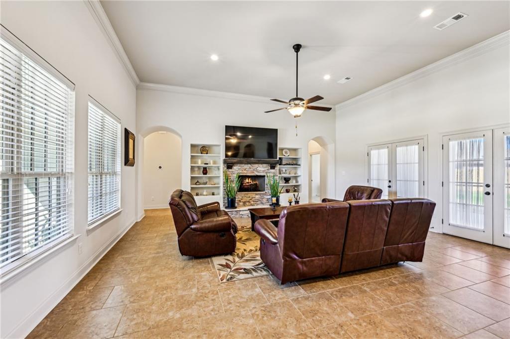 Covington, Louisiana 70433, United States, 4 Bedrooms Bedrooms, ,2 BathroomsBathrooms,Residential,Active,100030