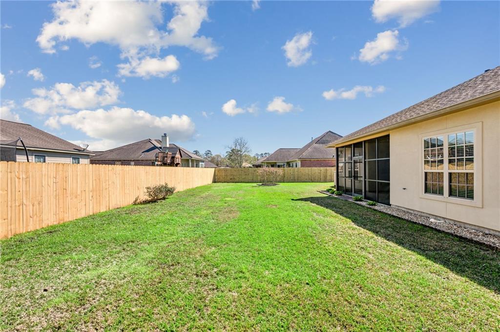 Covington, Louisiana 70433, United States, 4 Bedrooms Bedrooms, ,2 BathroomsBathrooms,Residential,Active,100030