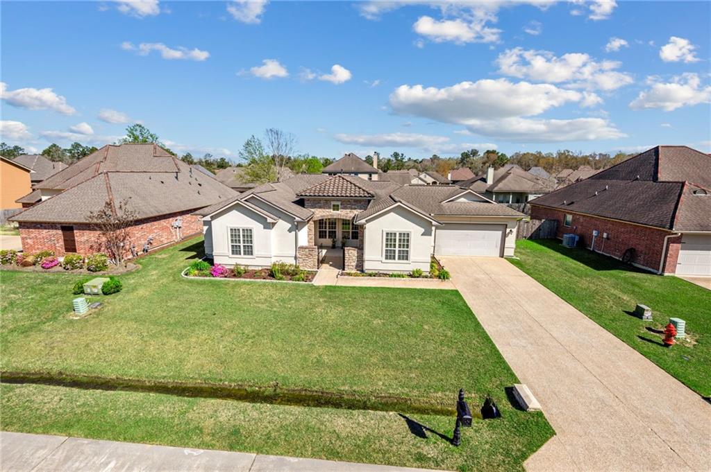 Covington, Louisiana 70433, United States, 4 Bedrooms Bedrooms, ,2 BathroomsBathrooms,Residential,Active,100030