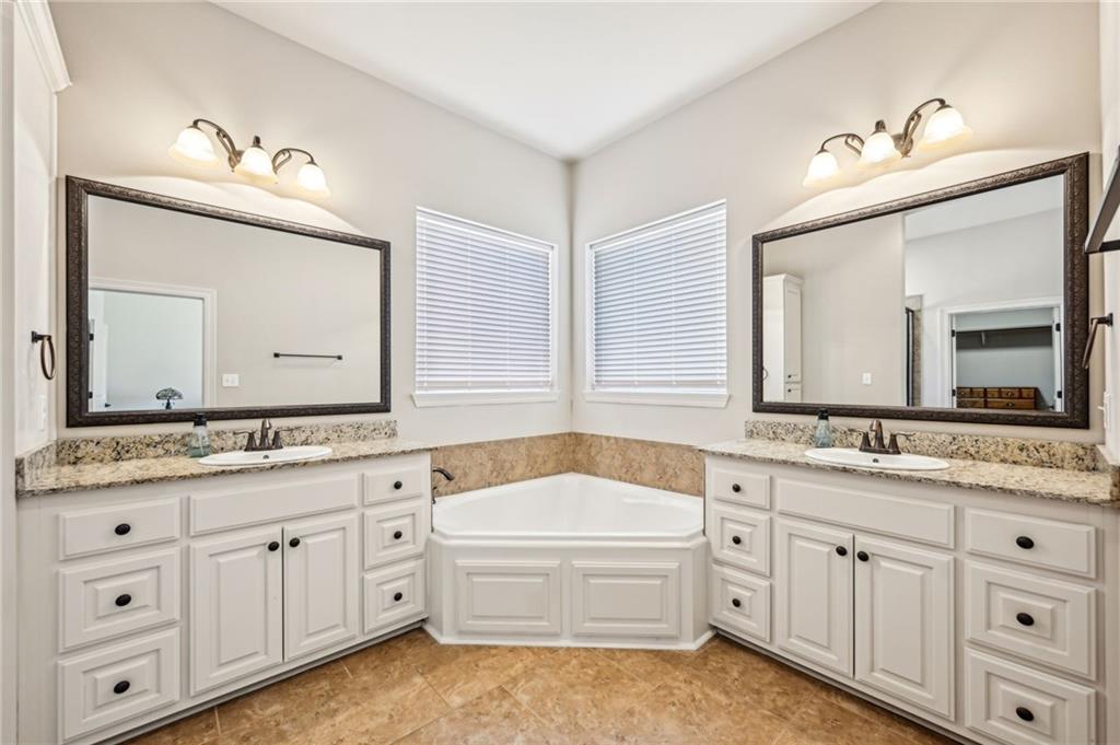 Covington, Louisiana 70433, United States, 4 Bedrooms Bedrooms, ,2 BathroomsBathrooms,Residential,Active,100030