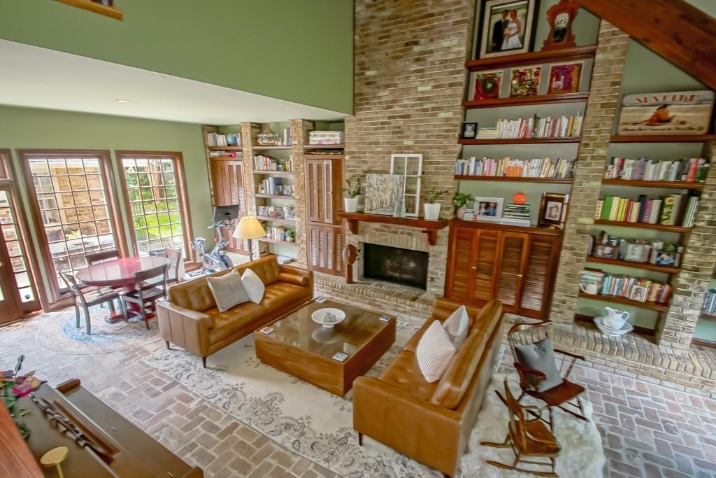 Photo 10 of 40 of 199 SAUVE Road house