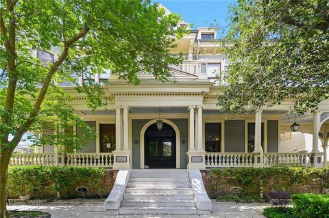 Photo of 1629 COLISEUM Street #2, New Orleans, LA 70130 (MLS # 2550603)