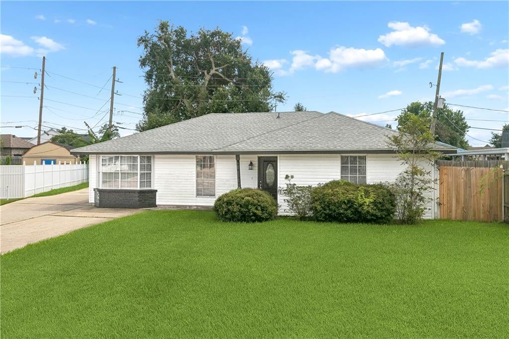 336 RIVER POINT Drive