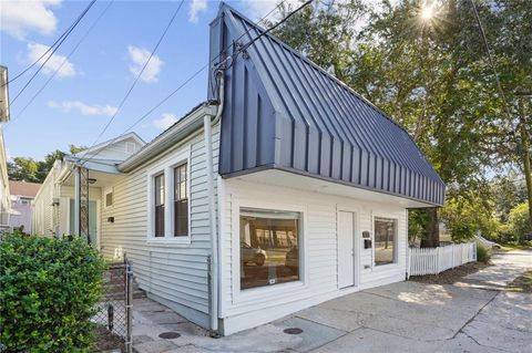4705 IBERVILLE Street New Orleans LA 70119
