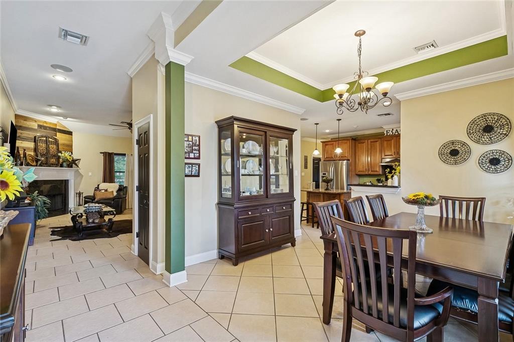 8805 BELLE GROVE Place