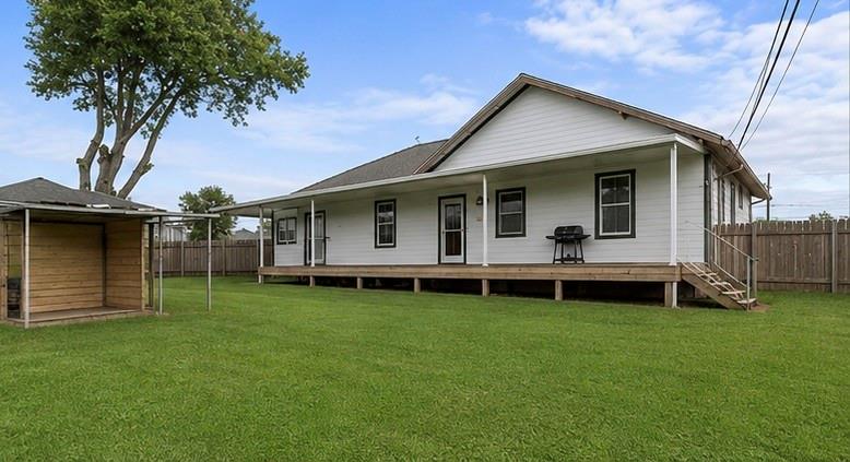 1528 SCHNELL Drive