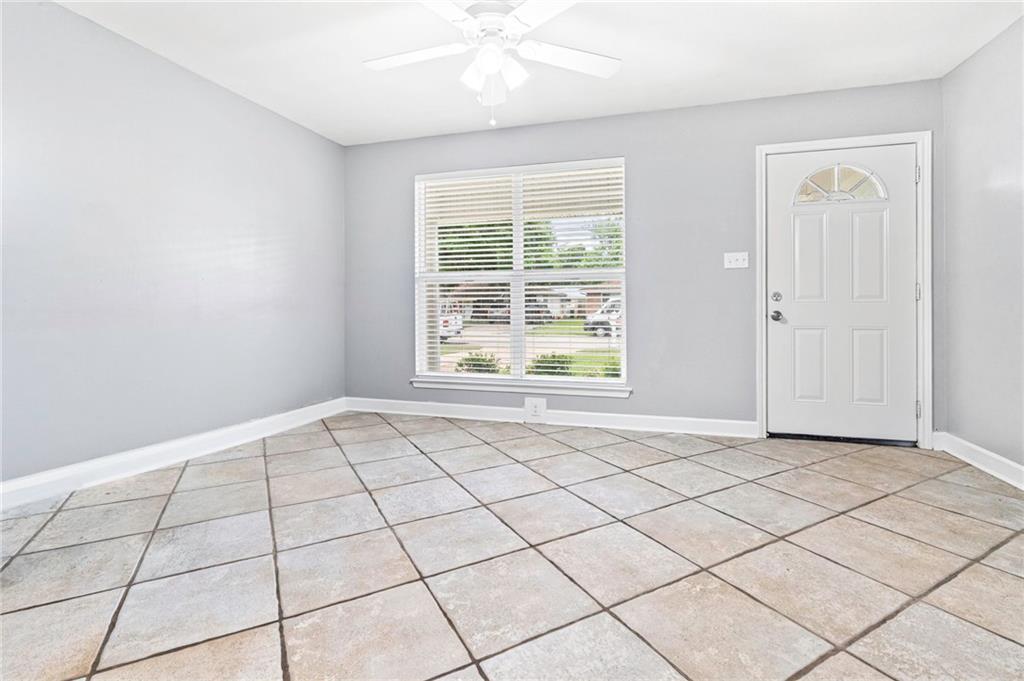 210 MOCKINGBIRD Lane
