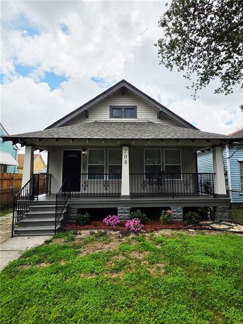 Photo of 708 SUMNER Street, New Orleans, LA 70114 (MLS # 2558791)