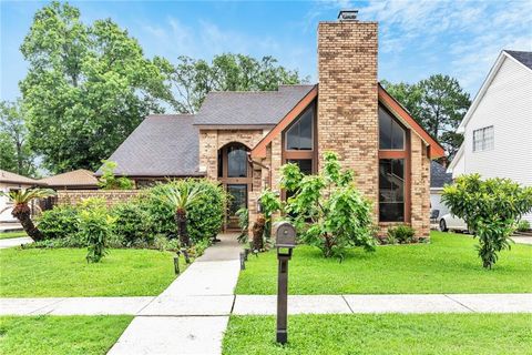 24 OLYMPIC Court New Orleans LA 70131