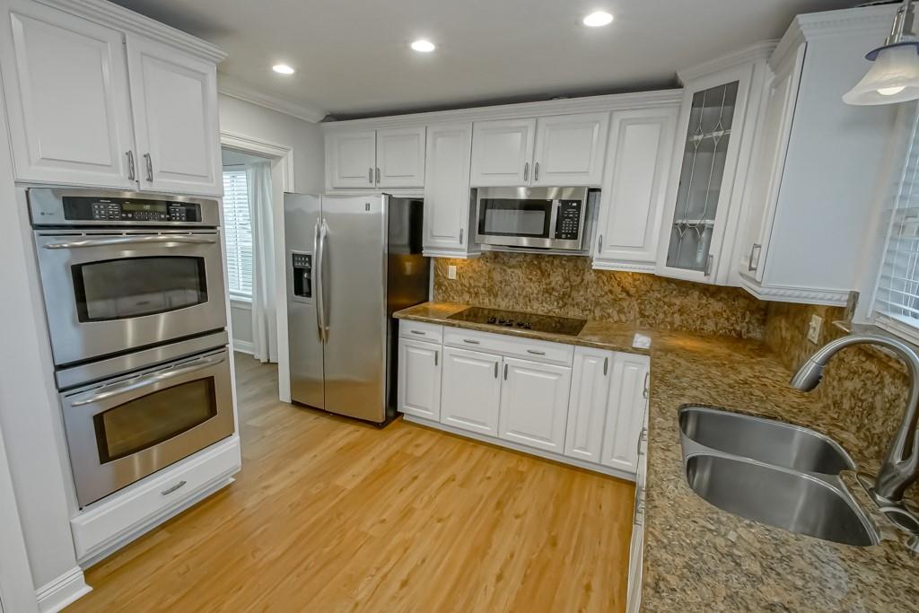 4113 LAKE TRAIL Drive